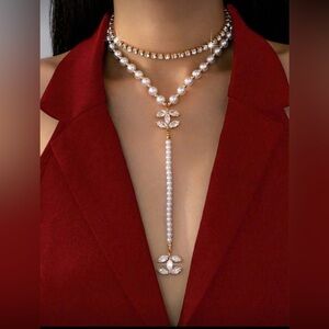 Exquisite ~Elegant CC Pearl and Gold Necklace😍 Brand New❣️ Absolutely gorgeous